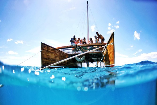 Polynesian Canoe Sunset Sail - The Food and Drinks: Light Dinner Energy, Dessert as the Main Event
