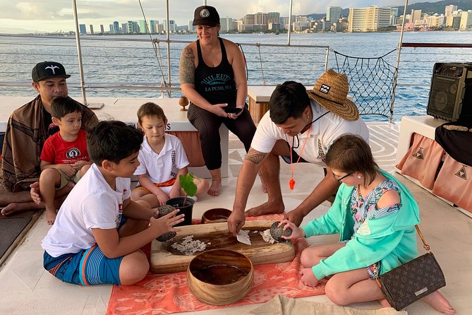 Polynesian Canoe Sunset Sail - Sunset Time: Ukulele, Chants, and the Calm Pace of a Small Boat