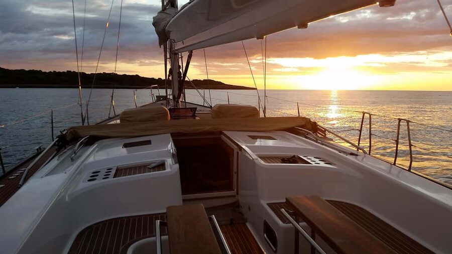 Port d'Alcúdia, Mallorca: Shared Half Day Sailing Trip - Sailing the North Coast: view points and that 1.5-hour rhythm