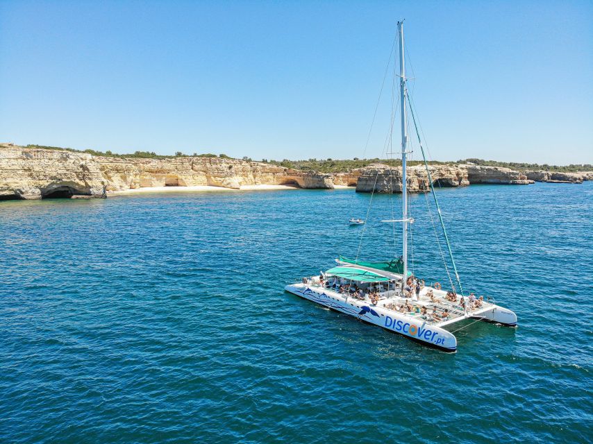 Portimao: Benagil Caves & Coastline Cruise - Food and the bar: what’s included versus what you’ll pay for