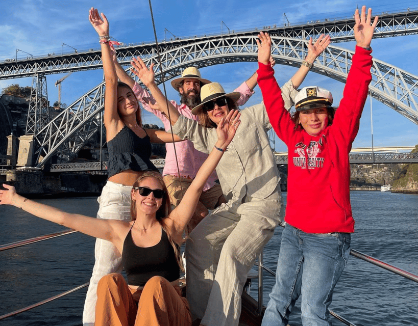 Porto: Classic Sailboat Cruise Along the Douro River - Dom Luís I Bridge: Why Their Route Is Different