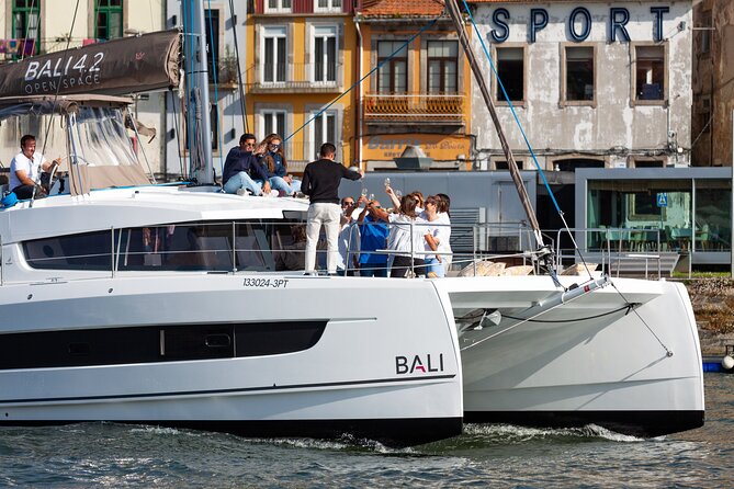 Porto Douro River Cruise With Port Wine - Daytime or Sunset - Porto and Gaia Landmarks From the Water (Arrábida, Clérigos, Ribeira)