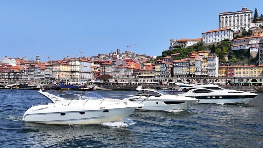 Porto: Luxury 6 Bridges Yacht Cruise with Wine & Snacks - São Pedro da Afurada and Foz areas: small scenes, big payoff