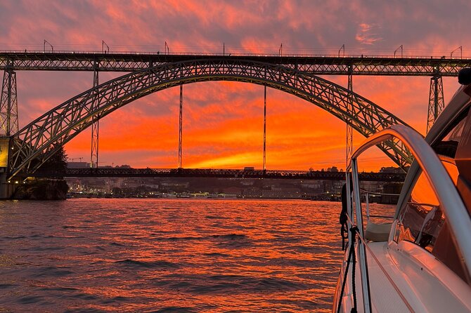 Porto: Luxury Yacht Cruise with Wine Tasting & Snacks - What Up to 12 People Means on a Yacht