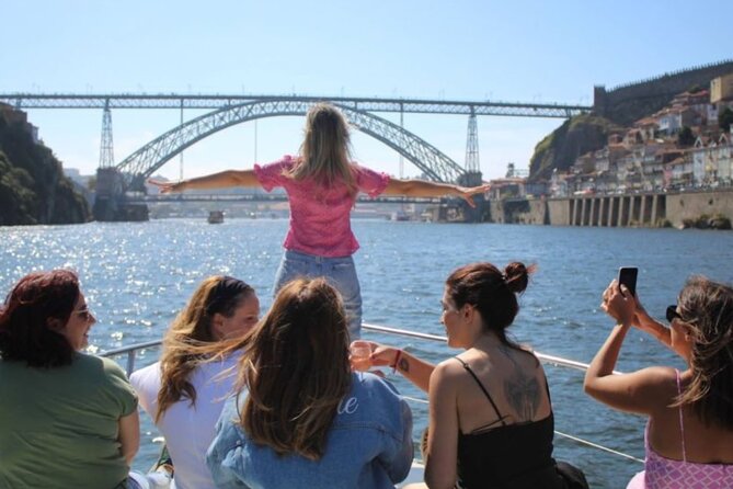 Porto: Luxury Yacht Cruise with Wine Tasting & Snacks - Snacks and Charcuterie Boards: Good, Not Always a Meal