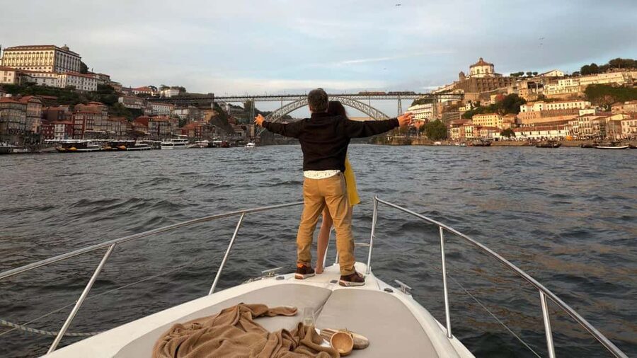 Porto: Private Yacht Tour with Wine, Snacks & 6 Bridges - The Six Bridges Segment: The Part Most People Came For