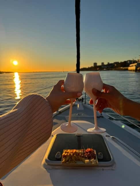 Porto shared Thullium Sailboat, enjoy magic sunset&open sail - Key things to know before you go