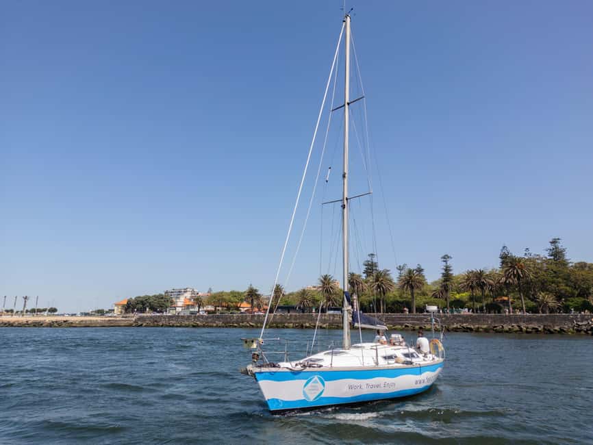 Porto: Sunset Cruise with Welcome Drink in a Sailboat - Arriving at R. da Praia 430 and what to bring (and not bring)