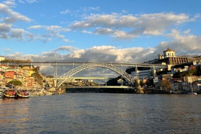 Porto: Sunset or Daytime, Charming Sailboat Cruise on the Douro River - Porto-to-Gaia itinerary: the route you’ll actually remember