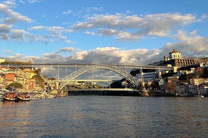 Porto: Sunset or Daytime, Charming Sailboat Cruise on the Douro River - Porto-to-Gaia itinerary: the route you’ll actually remember