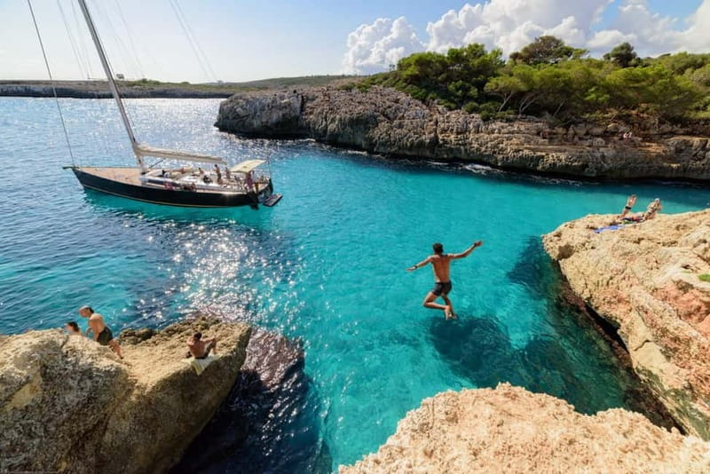 Portocolom, Mallorca: Half-Day Sailing Trip - The Boat and Crew: Hanse 470e comfort on a real sailing day