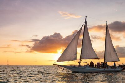 Private 2-Hour Wind and Wine Sunset Sail in Key West - The 2-Hour Sunset Plan: Timing, Pace, and the Best Views