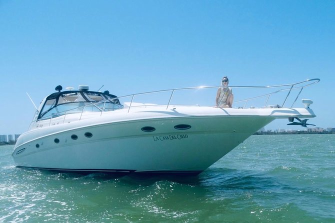 Private 50FT Yacht Rental in Cancún P8 - Meeting at Calle Sunset Marina and handling the dock fee