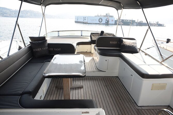 Private Bosphorus Cruise with Luxury Yacht - Fortress time: Rumeli Hisarı and Anadolu Hisarı from the water