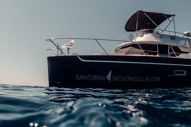 Private Caldera Cruise with Power Catamaran ENJOY incl. Meal & Drinks - What to do onboard: Wi-Fi, snorkeling gear, and SUP time