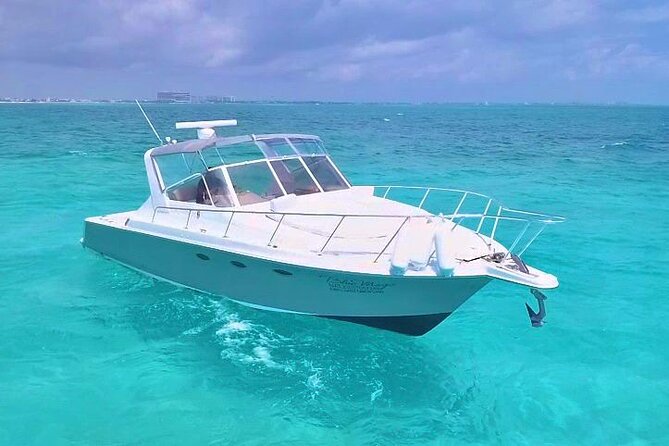 Private Cancun Yacht Tour 42ft up to 8 pax - Snorkeling gear included: how to make the most of it