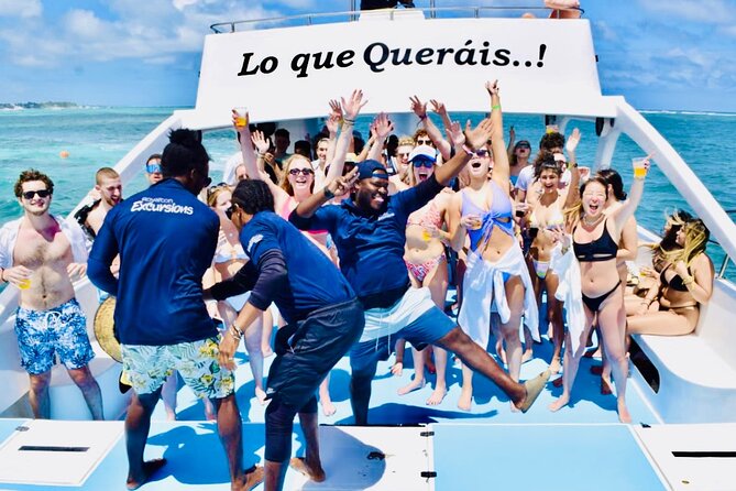 Private Catamaran Cruise with Slide & unlimited drinks - Open Bar, Snacks, and Lunch: What You Should Expect