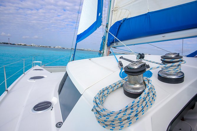 Private Catamaran from Cancun to Isla Mujeres | For up to 30 pp - Open Bar on a Boat: the fun factor and the simple rules