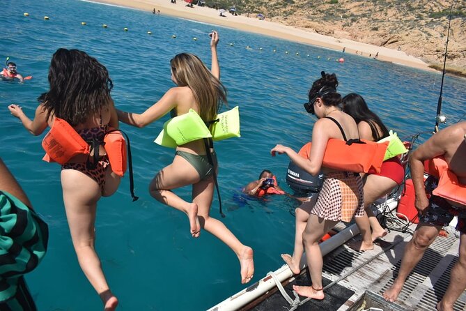 Private Catamaran Snorkeling Cruise in Los Cabos - Price and Value: What $950 Buys for Up to 10 People