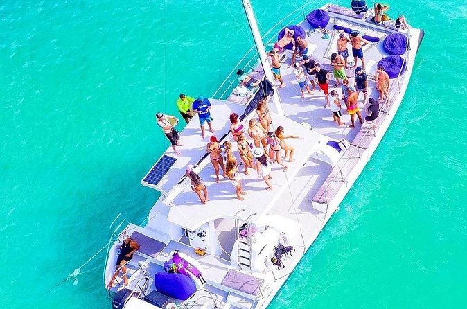 Private Catamaran Snorkeling Family Adventure - The natural pool finish: why the ending works