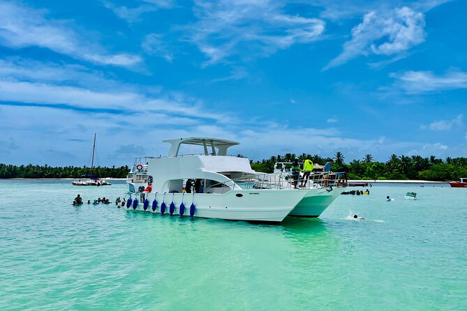 Private Catamaran with Sound system, Slide, Open bar & Snorkeling - Key points I’d plan around