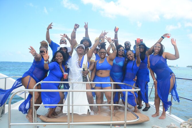Private Catamaran with Sound system, Slide, Open bar & Snorkeling - Slide + group-friendly layout: why celebrations feel smoother here