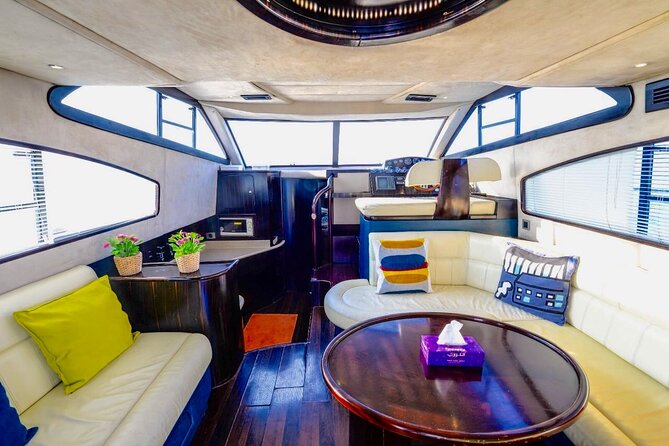 Private Charter Yacht: Dubai Marina, Atlantis And Burj al Arab - Atlantis the Palm angles: what you get when you book 2+ hours