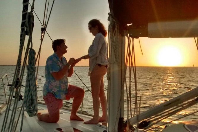 Private Customizable Sailing Tour in Cancun - Crew-led comfort: snacks, drinks, music, and small celebrations