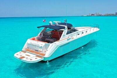 Private Luxury Yacht 55FT Rental in Cancun - Picking Your Time: 1, 2, 4, 6, or 8 Hours