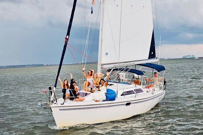 Private Luxury Yacht Charters, BYOB & Dolphins - Private Luxury Yacht Charters in Charleston: What $499 Gets You