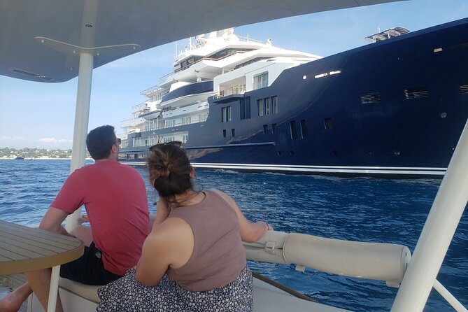 Private ride with sea bath in Solar Catamaran - Stop 2: Juan-les-Pins bay views with villas and ocean air