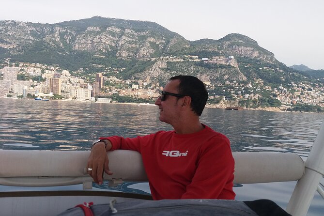 Private ride with sea bath in Solar Catamaran - Who should book this solar catamaran trip