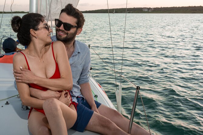 Private Sailboat + Captain for a Day Experience - Stop 1: Lake Bacalar and the First Anchor Moment
