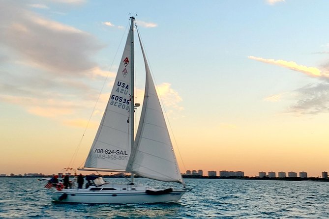 Private Sailing on Beautiful Lake Michigan - Navy Pier, Chicago - Queen Elizabeth II’s landing, then Buckingham Fountain: Chicago’s big moments from sea level