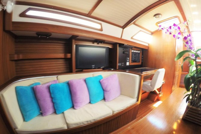 Private Sailing Yacht Charter by Independence from Koh Samui - What’s the onboard vibe like?