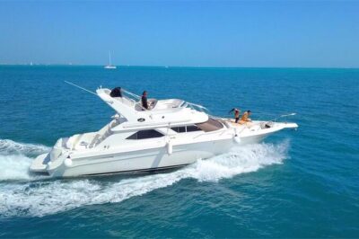 Private SeaRay 47ft Yacht Rental Cancun 23P6 - Choosing 2, 4, or 6 hours: Isla Mujeres isn’t included at 2 hours