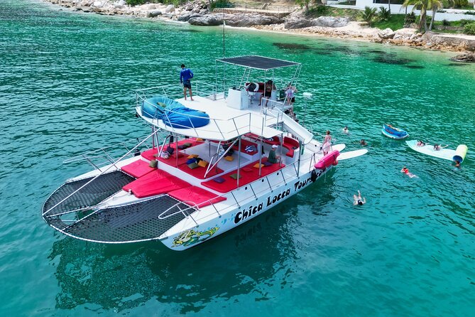 Private Yacht Charter ChicaFUN 3 Waterslides All Inclusive - Meeting Points and Pickup: Plan Ahead So You Don’t Lose Time