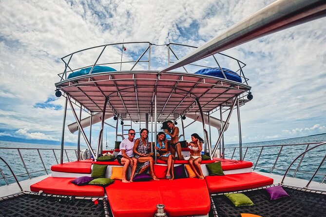 Private Yacht Charter ChicaFUN 3 Waterslides All Inclusive - Watersports Gear Included: Snorkel, Kayaks, Paddle Boards, and More