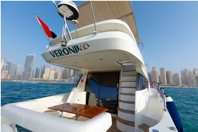 Private Yacht Cruising Rental from Dubai Marina - Practical Tips to Get the Most Out of Your Cruise