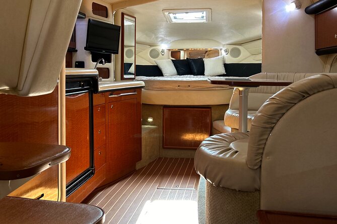 Private Yacht Rental in Miami Up to 12 People - The meeting point and arrival checklist (simple, but do it)