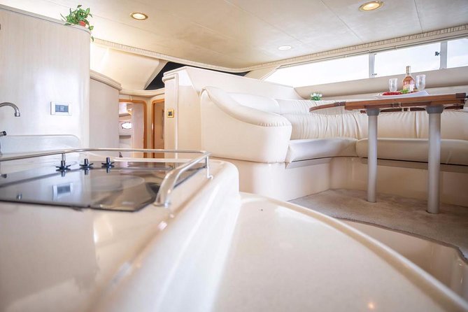 Private Yacht Rental Sea Ray 46ft Cancun 23P3 - Isla Mujeres and Playa Norte: Where the 4–6 Hour Charter Wins