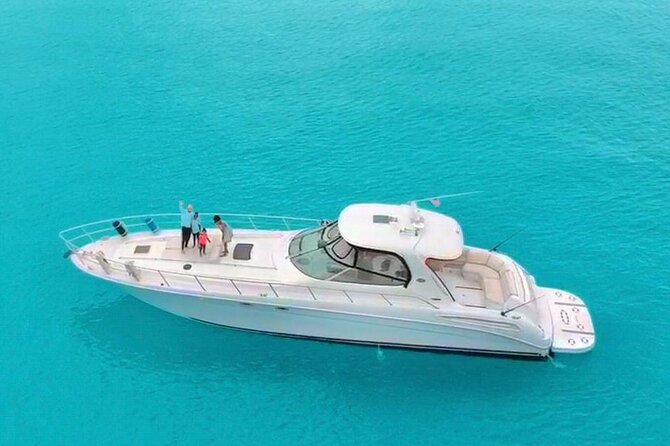 Private Yacht SEARAY SUNDANCER 60ft up to 20 pax 23P1 - Onboard vibe: snacks, drinks, and the little comforts that reduce stress
