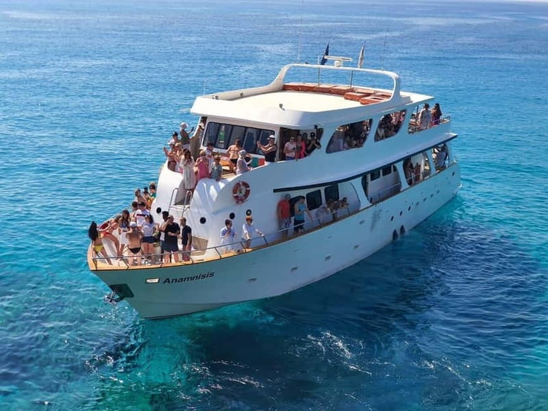 Protaras: Luxury Yacht Cruise with slide, BBQ Lunch & Drink - Blue Lagoon + the BBQ lunch: the part you’ll actually remember