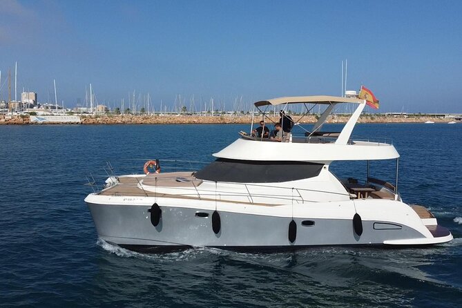 Puerto del Carmen: Catamaran Trip with Water Sports - What the $118 price buys (and why it can feel fair)