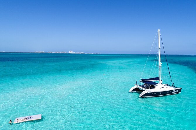 Puerto Morelos Secret Sandbar Catamaran Sail - The Ride Out Through Puerto Morelos: Calm Water, Scenic Breaks, and Crew Flow