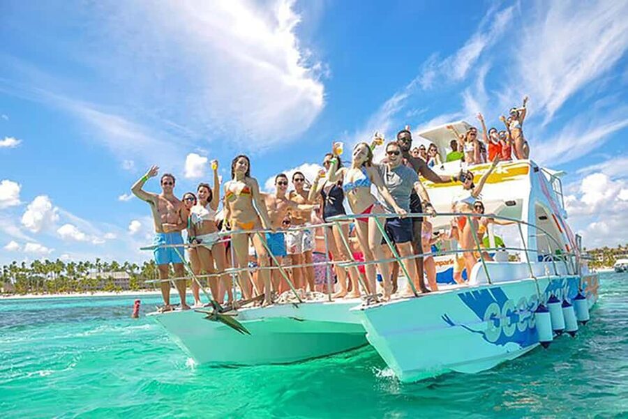 Punta Cana: Catamaran Boat Party with Unlimited Drinks - Punta Cana’s catamaran party: how the 210 minutes really play out