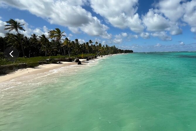 Punta Cana: Catamaran Tour, Reef Snorkeling and Unlimited Drinks! - Bávaro Natural Pool: the shallow-water payoff