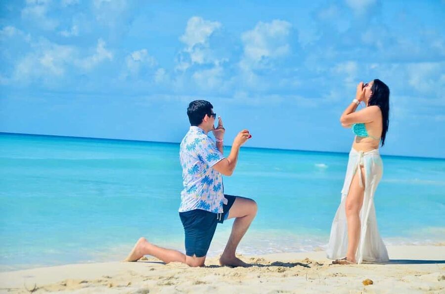 Punta cana: Island Escape to Saona • catamaran & Beach lunch - The ride to the coast and the early stops you should expect