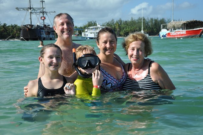 Punta Cana Parasailing & Snorkeling Cruise Experience - The catamaran switch: when you go from flying to floating