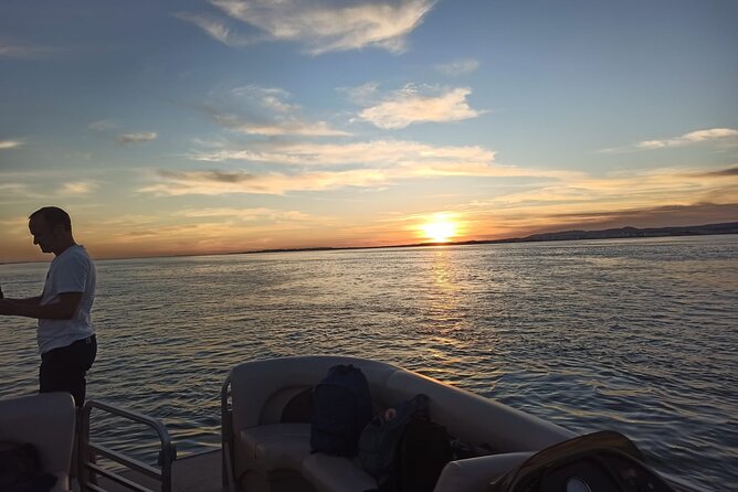 Ria Formosa Boat Sunset Islands Tour from Faro - Barreta vs. Ilha do Farol: how to plan your 45 minutes